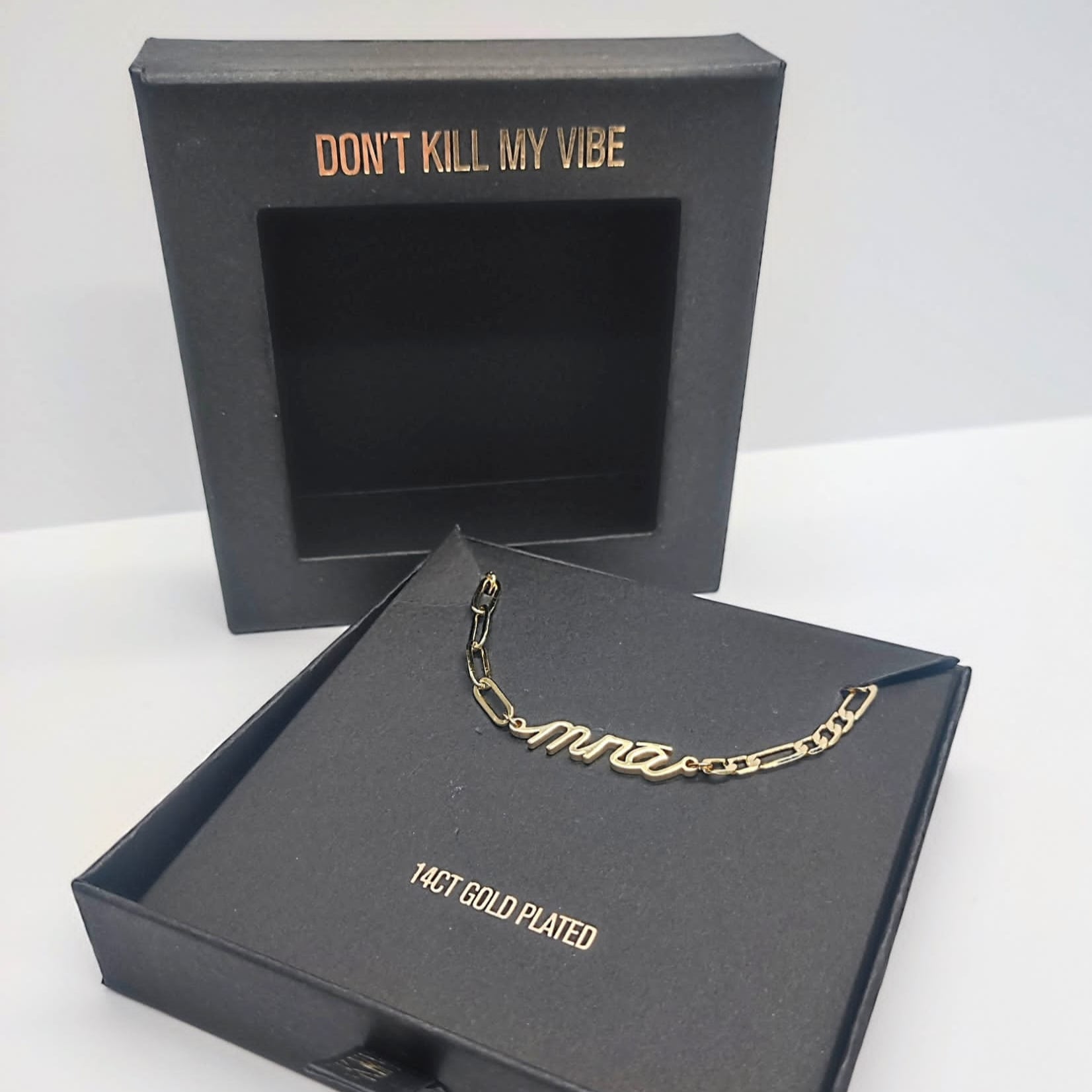 Gold Mná Power Necklace in Gift Box