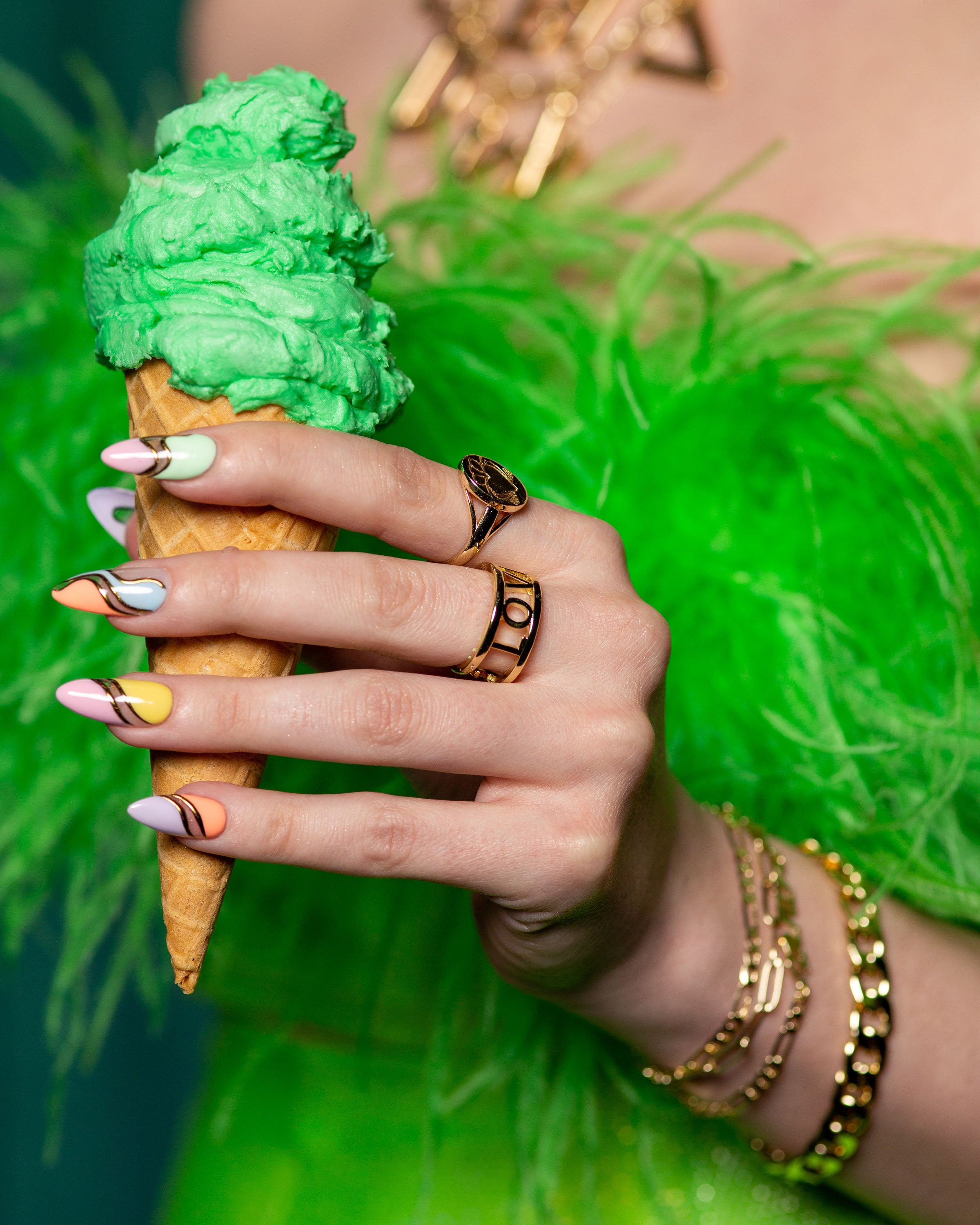 LOVE2LOVE Ring