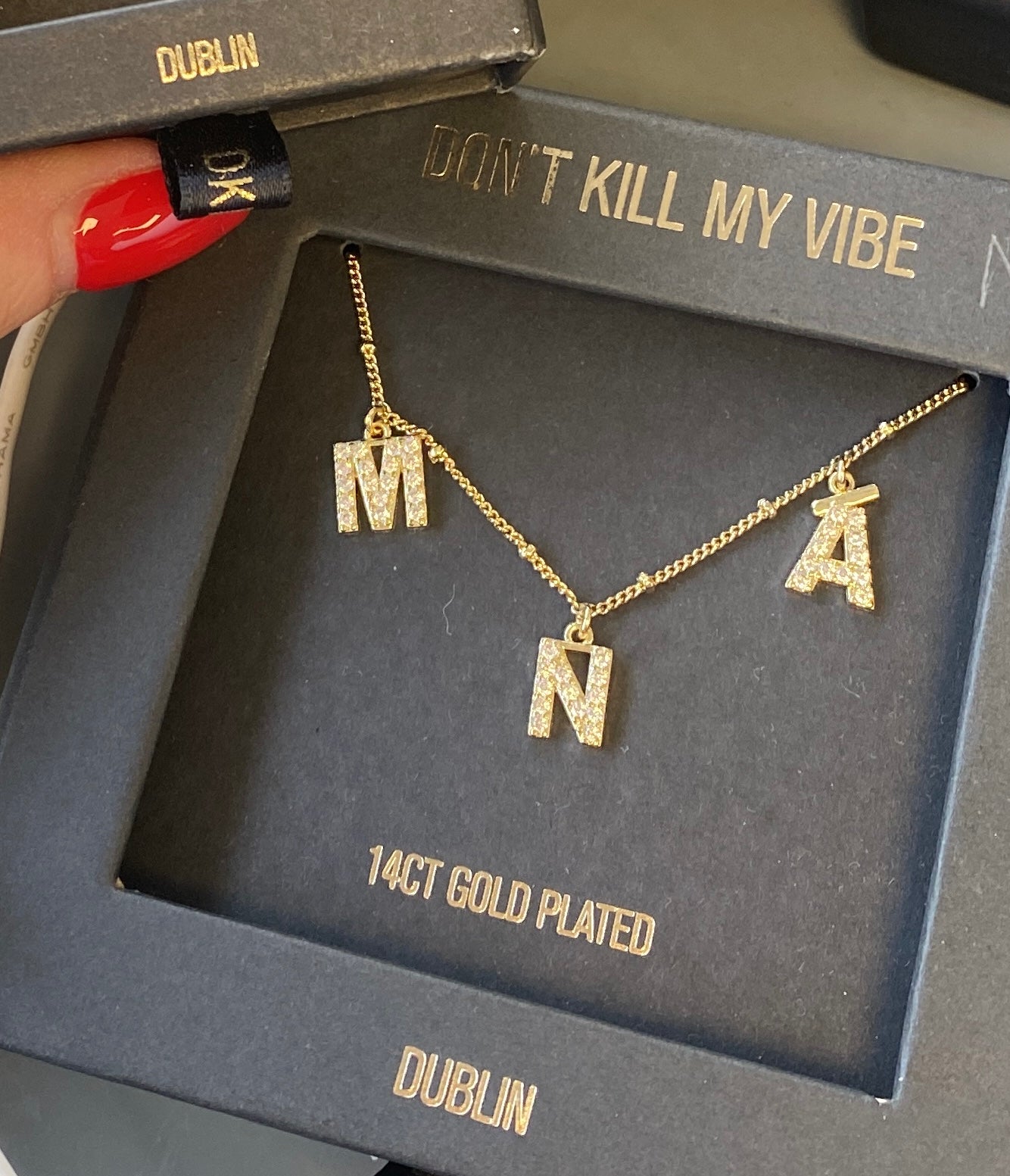 Irish Language, Irish Designed, MNÁ, Necklace, gold, silver giftbox