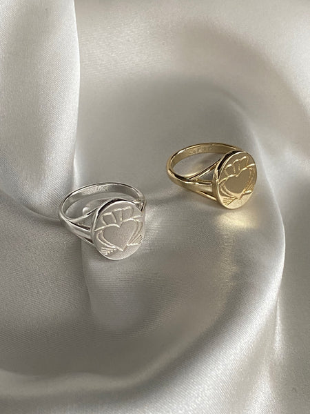 Sovereign pinky ring online